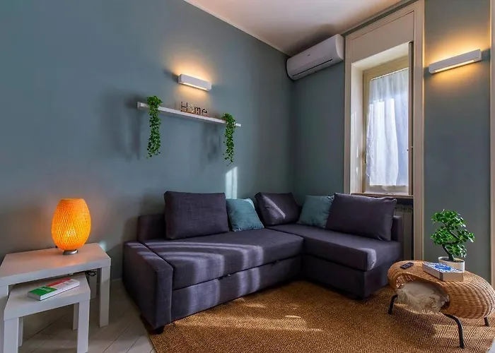 Charmy & Cozy Panoramic Flat 50M From M4 Stop